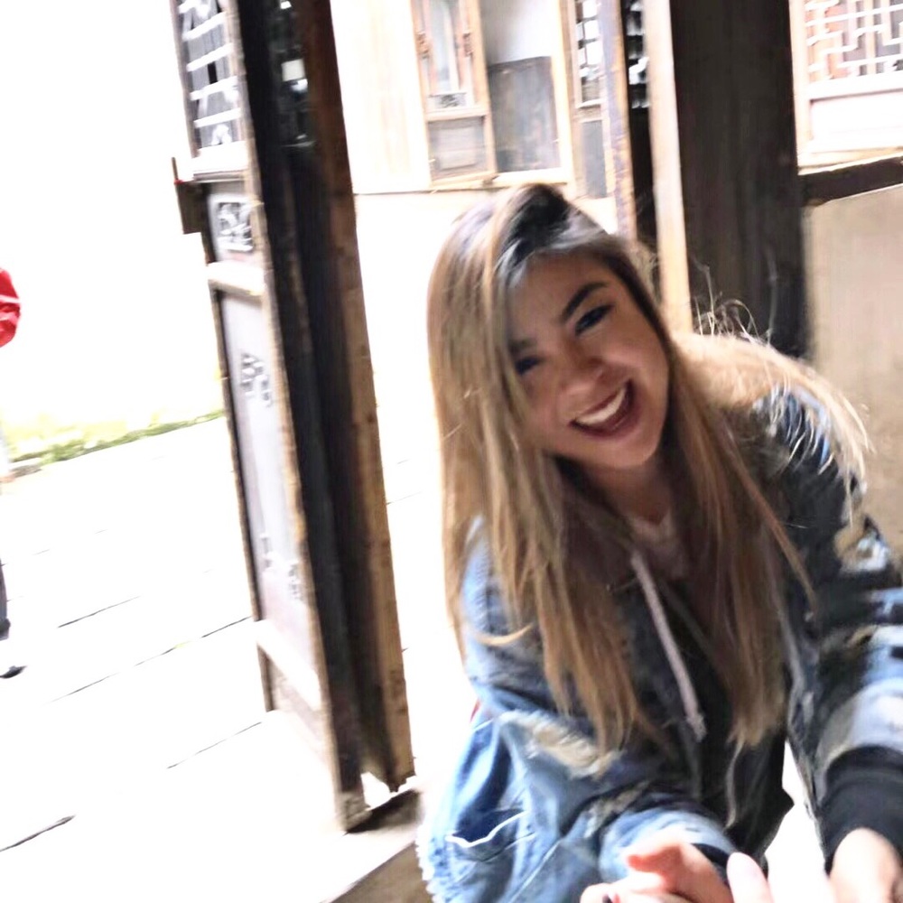 Meet your Posher, Sandie